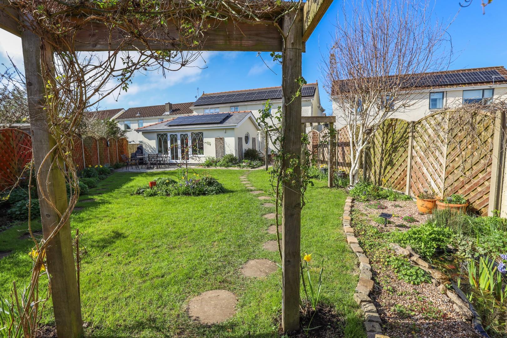 Swn-Y-Nant, Tyle House Close, Llanmaes, Nr Llantwit Major, CF61 2XZ